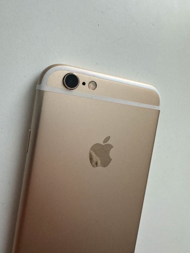 Apple iPhone 6s - 32GB - Gold (Ohne Simlock) in Augsburg