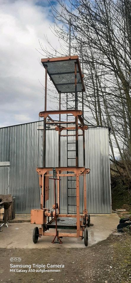 DDR Arbeitsbühne Hebebühne mobiles Gerüst in Chemnitz