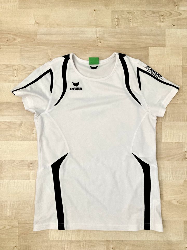 Erima Sportshirt Damen weiß, Größe 34, Vereinsaufdruck hinten in  Baden-Württemberg - Freiburg im Breisgau | eBay Kleinanzeigen ist jetzt  Kleinanzeigen