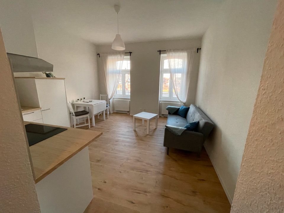 Vollmöblierte 2-Zimmer-Wohnung in Erfurt in Gierstädt