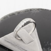 WERT 1850 € BRILLANT RING (0,45 carat) 750er/18 K GOLD vxlt 76229 Essen - Altenessen Vorschau