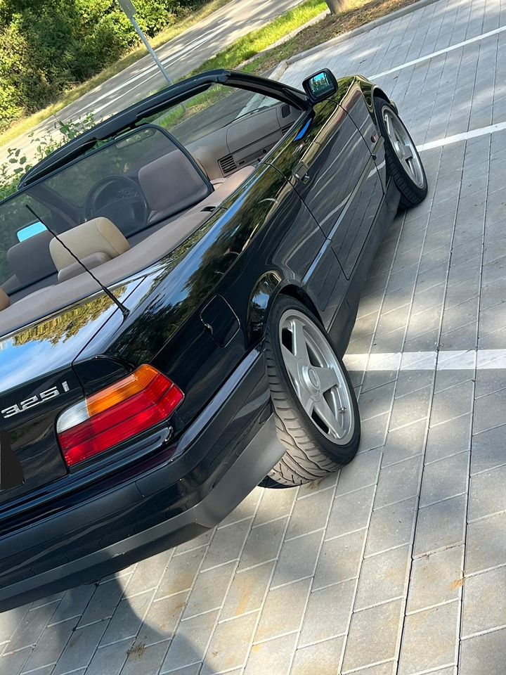 BMW E36 325I Cabrio in Filderstadt