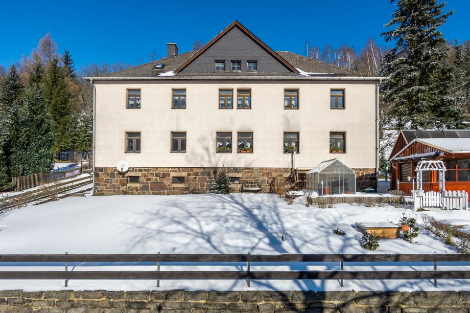 **Mehrfamilienhaus, voll vermietet mit ca. 11,30 % Rendite zu verkaufen** in Kurort Seiffen