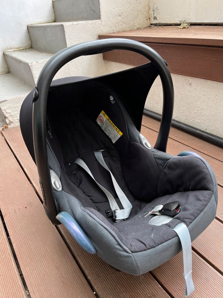Maxi Cosi Baby Kindersitz Autositz Maxicosi in Bonn