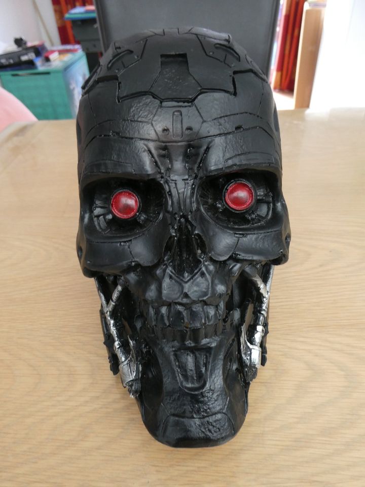 Lebensgroßer T-600 Terminator Endoschädel Endoskull #2 in Nettetal