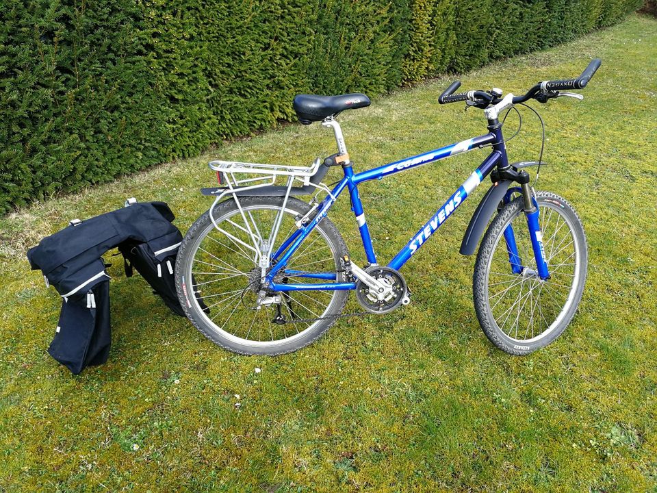 Stevens C6 Alu Mountain Bike in Büdingen