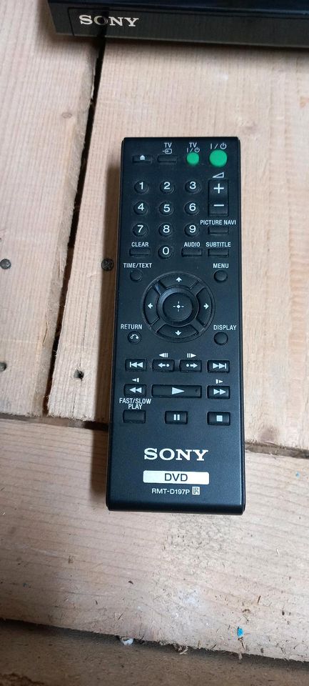 Sony DVD Player DVP-SR160 in Schnaittach