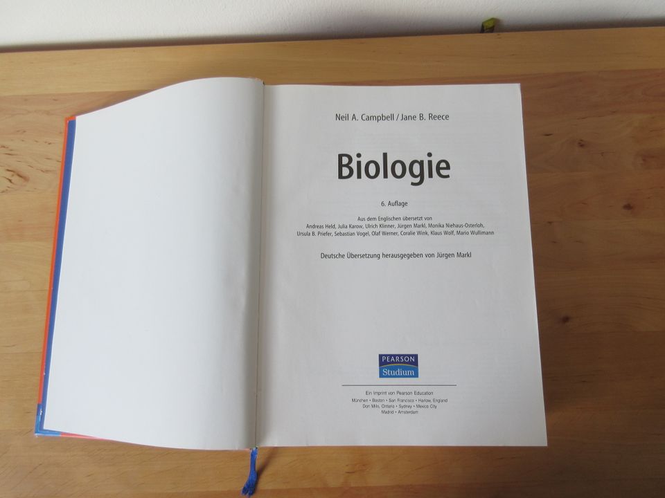 Buch Biologie von Neil A. Campbell 6. Auflage aus 2006 in Hamburg