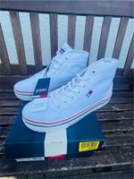 Neu Tommy Hilfiger Sneaker MID Flatform weiß Gr. 41 Hessen - Meinhard Vorschau