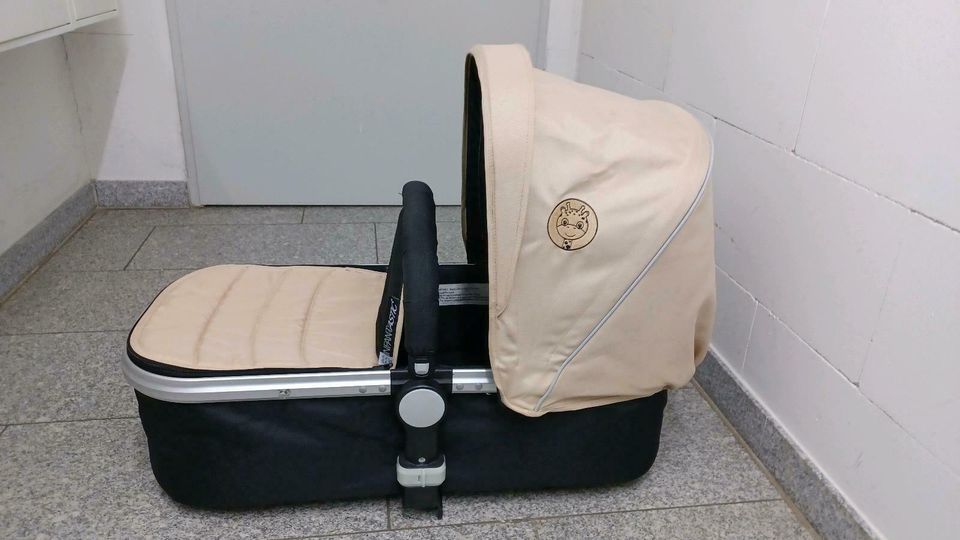 Kinderwagen Sportwagen mit tragbar Babywanne in Filderstadt