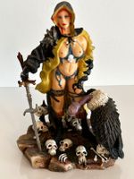 Amazone mit Schwert und Geier Gothic Fantasy Skulptur Polyresin Niedersachsen - Göttingen Vorschau