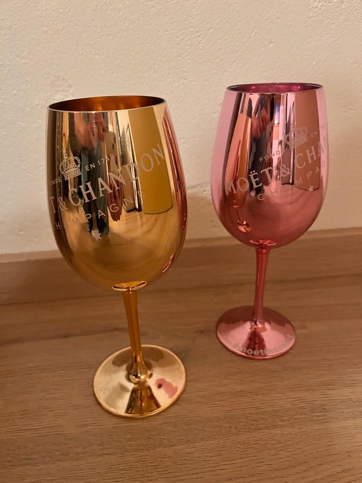 Unbenutzte Champagnergläser von Moët pink und gold 2 Stück in Chieming