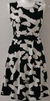 Damenkleid, Schwarz - Weißes Schmetterlingskleid, M Berlin - Marzahn Vorschau