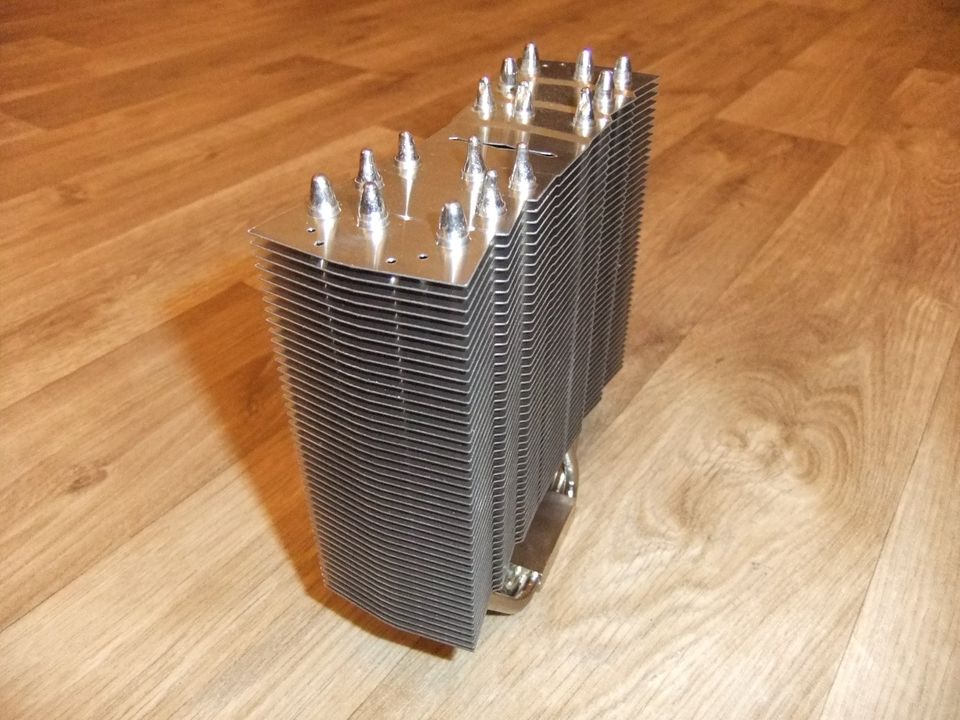 Thermalright Archon SB-E - Premium CPU-Kühler, 140er-Lüfter *OVP* in Leipzig