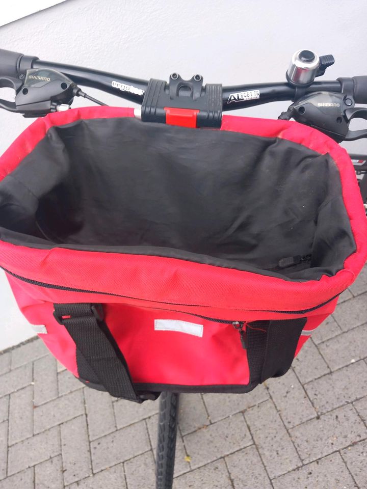 Cyco Premium 28 Zoll 24 Gänge Alu mit Tasche  Sehr guter Zustand in Aachen