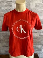 Calvin Klein Shirt T-Shirt S 36 rot Logo CK Berlin - Lichtenberg Vorschau