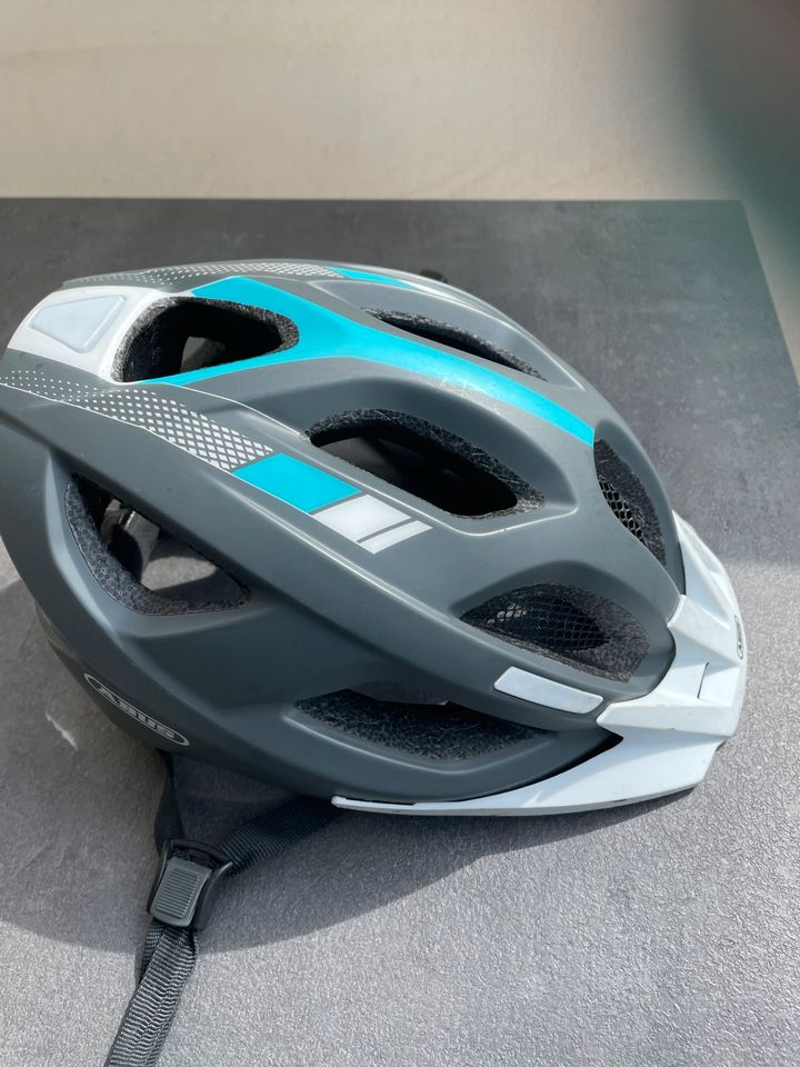 Abus Fahrradhelm Gr 52-58 grau weiß türkis in Werl