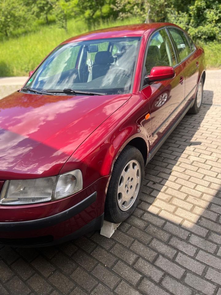 Volkswagen Passat in Mulfingen