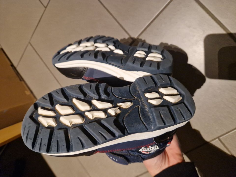 Jungen Winterschuhe hilfiger Gr 28 in Uder