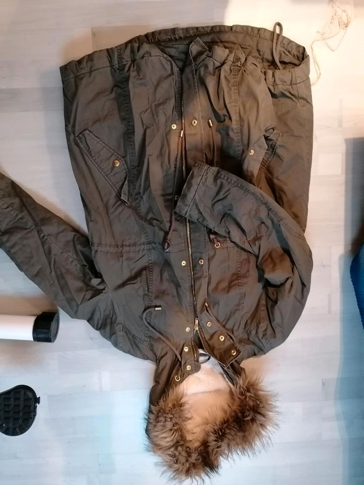 H&M umstandsmode Jacke/Mantel/Parka "Mama" in Mainz