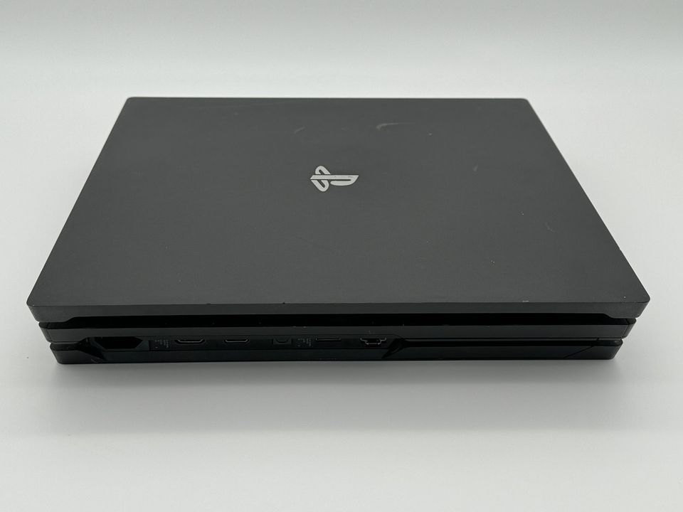 Sony PS4 Playstation 4 Pro 1TB Gebraucht - Teildefekt in Pforzheim