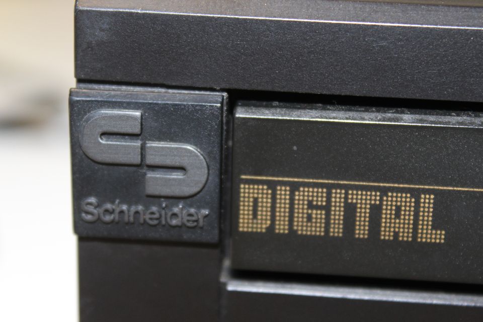 CD Player von Schneider in Odenthal