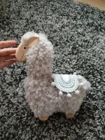 Lama zum Aufstellen mit Holzfüssen und aus Wolle Nordrhein-Westfalen - Solingen Vorschau
