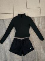 2 teiliges set outfit jacke shorts kurze hose sport fitness nike Brandenburg - Wustermark Vorschau