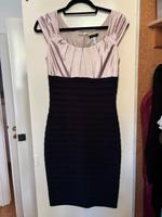 Cocktailkleid, knielang, Satin, Champagner und navy Berlin - Grunewald Vorschau