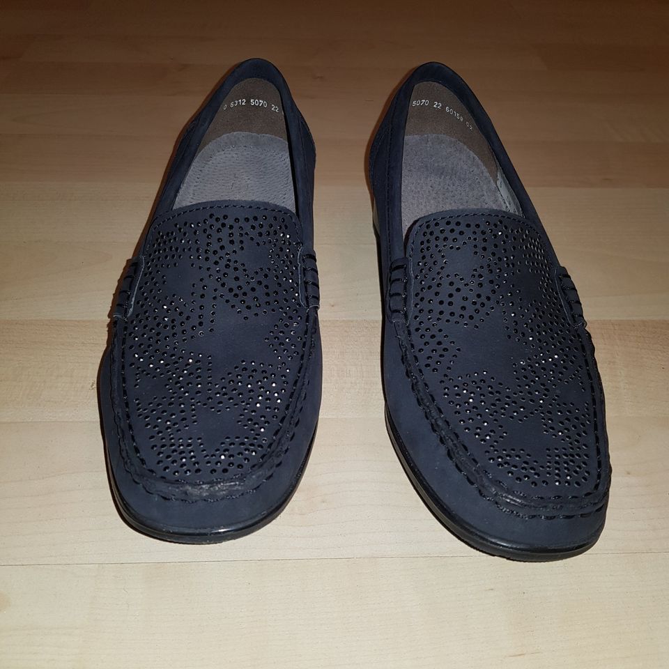 Damenschuhe aus Leder Gr. 39 NEU in Moers