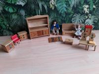 Holzspielzeug Puppenhaus Zubehör mit Püppchen Pankow - Prenzlauer Berg Vorschau