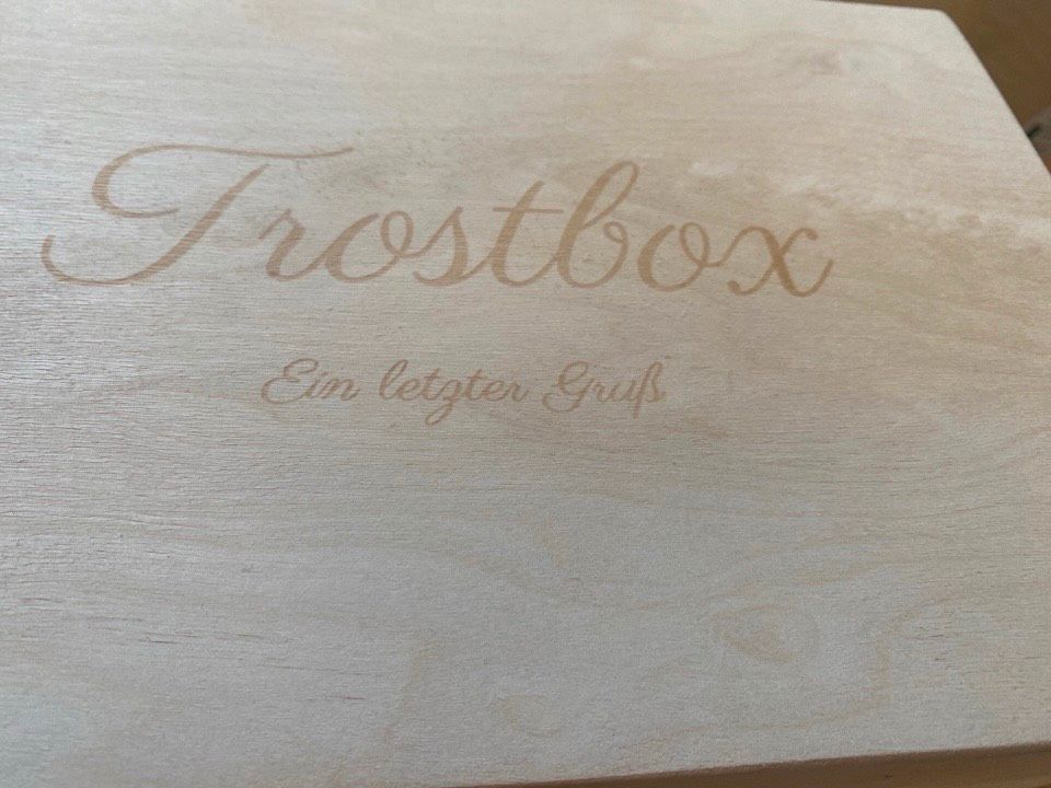 Geschenkbox Aufbewahrungsbox mit wünsche Gravur in Mönchengladbach