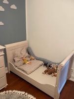 Gitterbett / Kinderbett in Kiefer/weiß mit Regal Bonn - Südstadt Vorschau