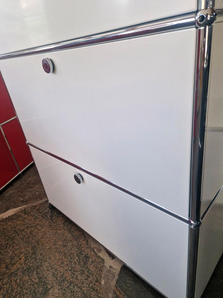 Usm haller, highboard, weiss, 4 klappe, gebraucht, top zustand in Kirtorf