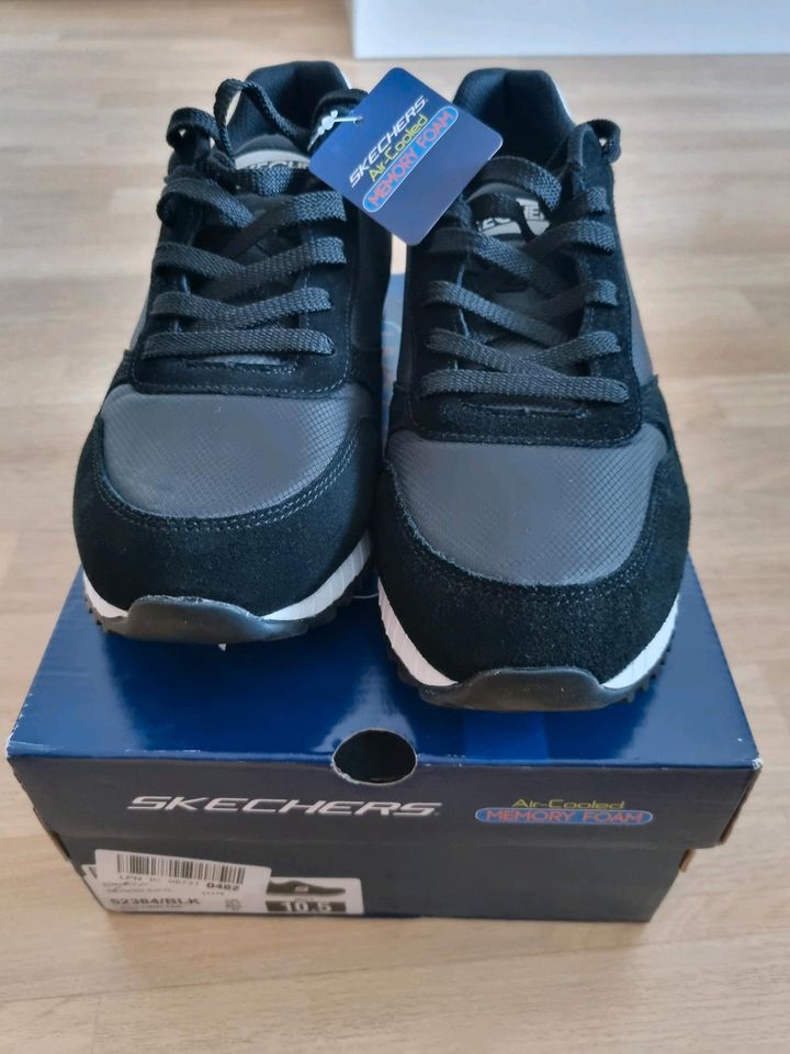 Skechers Waltan Sneaker Gr. 44 in Dresden