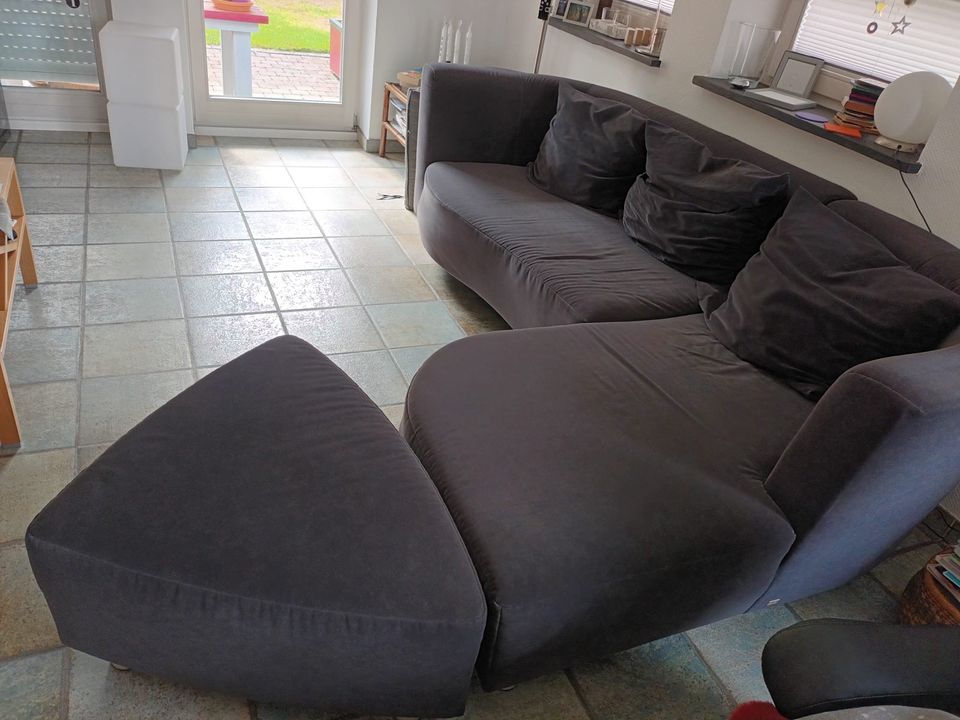 Couch schwarz in Wenden