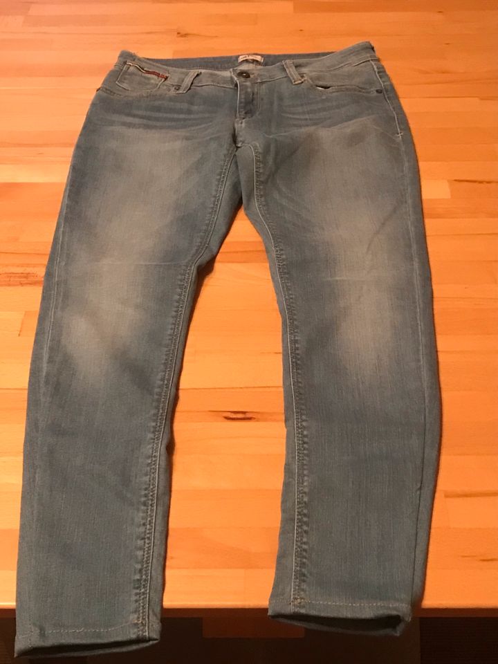 Tommy Hilfiger Denim Jeans Versand gratis in Hameln