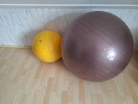 Fitnessball, Trainingsball, Rückenschule, Sportgerät, Fitness Niedersachsen - Estorf Vorschau