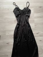 Satin Abendkleid gr. 34 Kr. München - Grünwald Vorschau