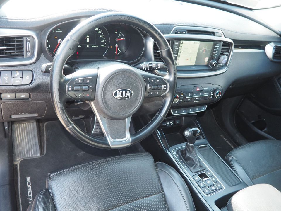 Kia Sorento 2.2 CRDi AWD Platinum Automatik 7 Sitze in Elbe-Parey
