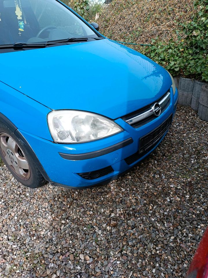 Opel Corsa c in Oberzissen