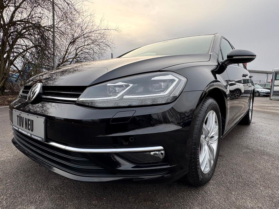 Volkswagen Golf VII Variant*Highline*1 Hand*Navi*DSG*LED* in Schweinfurt