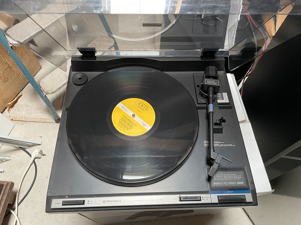 Stereoanlage Soundsystem Pioneer Plattenspieler CD  Verstärker in München