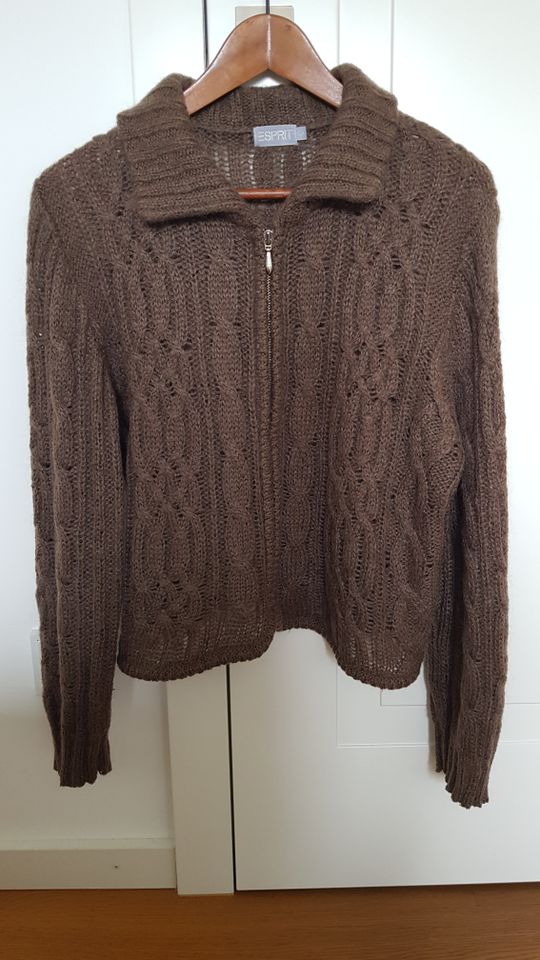 Strickjacke Pullover Jacke Jäckchen ESPRIT Größe L in München