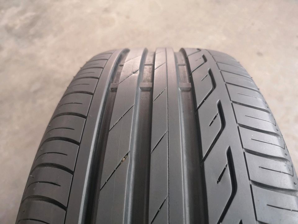 1x Sommerreifen 205/60R15 91V Bridgestone 205/60 R15 Montage mögl in Hemmingen