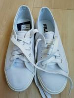 Fila Sneaker lässig weiß, Gr. 37, NEU im Originalkarton Nordrhein-Westfalen - Petershagen Vorschau