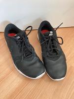 Nike Sneaker Gr.40,5 Lederoptik Nordrhein-Westfalen - Geseke Vorschau
