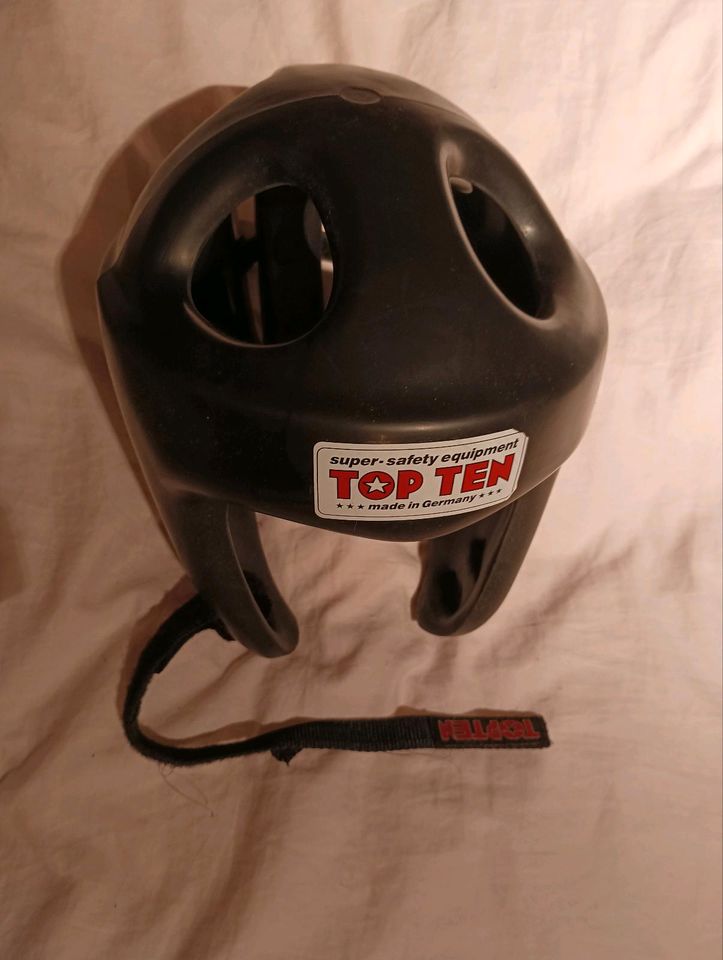 Kampfsport Safeties/Ausrüstung Marke top ten in Tornesch