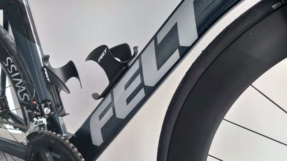 Felt AR Advanced Disc Carbon Aero Rennrad ** Roadbike in Saarlouis