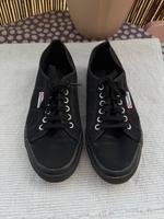 Superga Sneaker, Schwarz, 39,5 39 Köln - Ehrenfeld Vorschau
